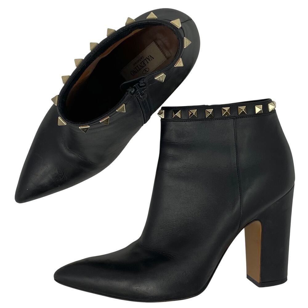 Valentino Garavani Rockstud Black Leather Ankle Boots Pointed Toe Sz 38.5 US 8